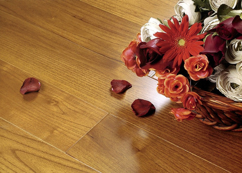 木地板.jpg 木地板.jpg